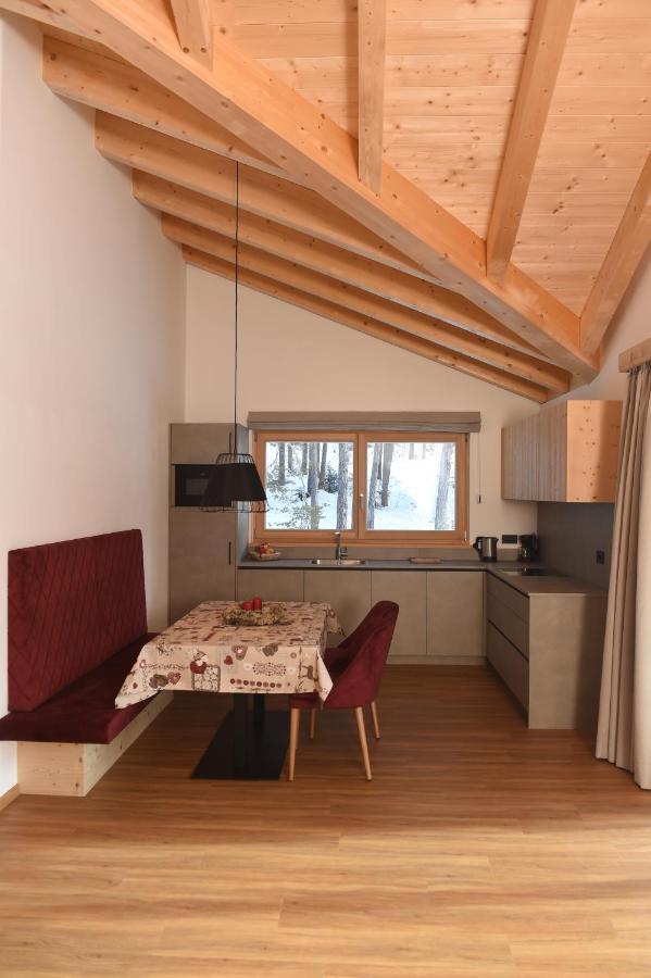 Les Ciases Chalets Dolomites San Vigilio Di Marebbe Exterior photo